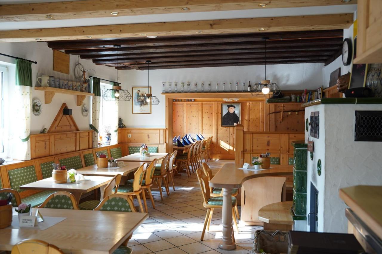 Burgthann Hotel Gasthof Weisser Loewe מראה חיצוני תמונה