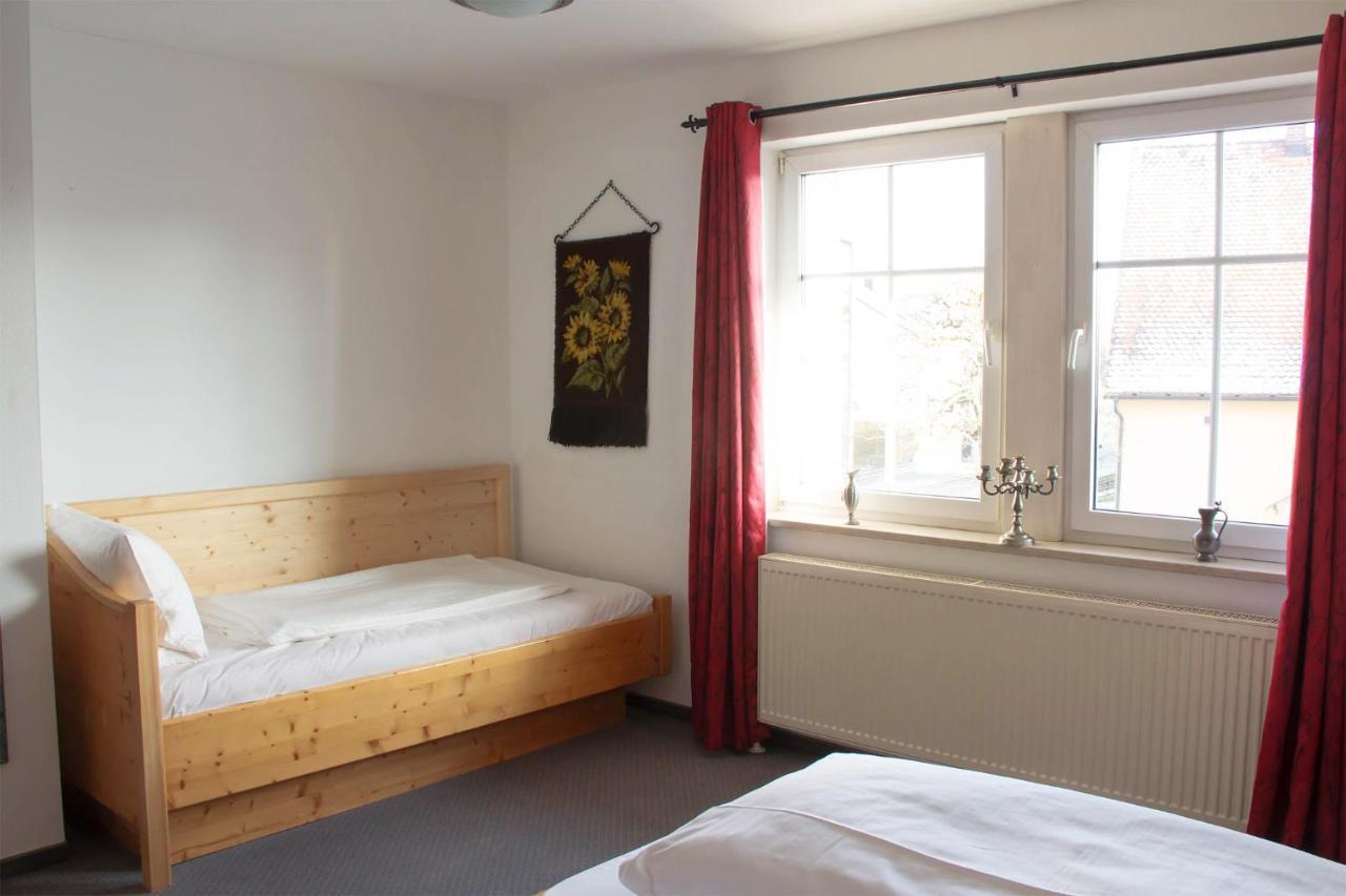 Burgthann Hotel Gasthof Weisser Loewe מראה חיצוני תמונה